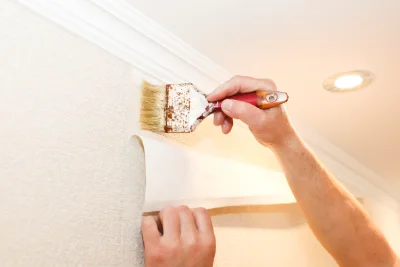 Pose de papier peint à Losne — revêtements muraux et toiles de verre
